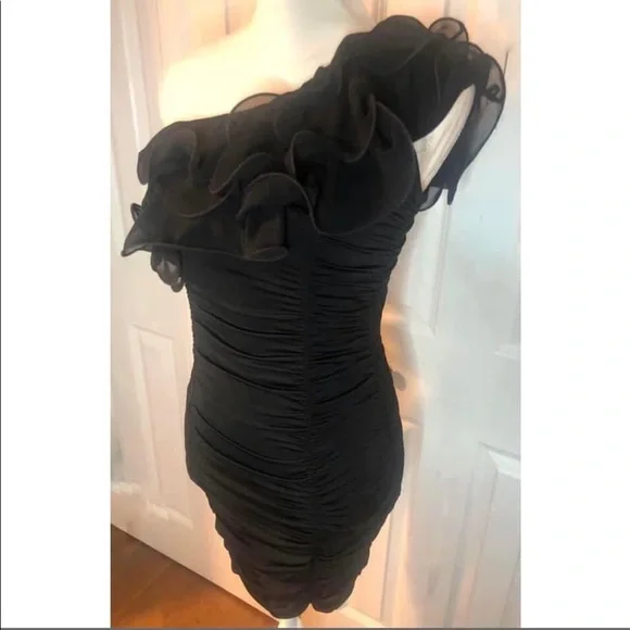 SOLD! Frederick’s of Hollywood -Sexy One-shoulder Ruffle Black Dress - Picture 4 of 10